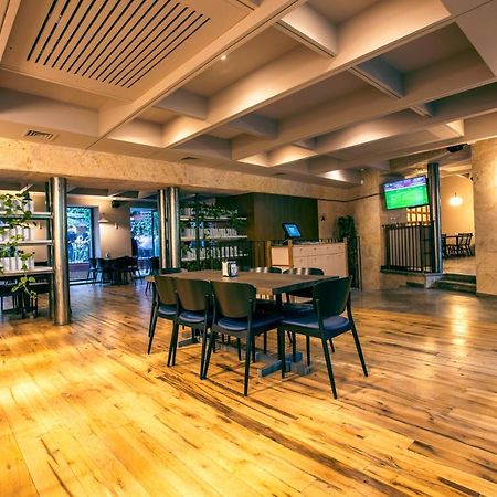Hotel Zeg Τυφλίδα Εξωτερικό φωτογραφία